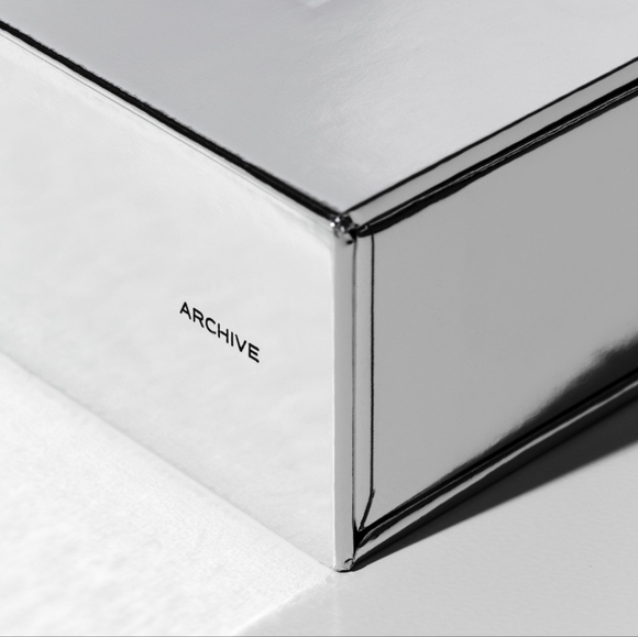 BRAND NEW Cloth and Paper Silver Archive Box, Album, Cards & Frame Bundle-7 - Picture 6 of 16